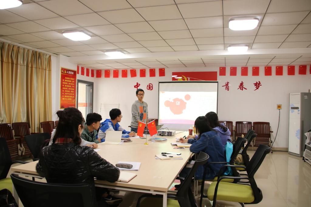 红色教育让干部牢记初心